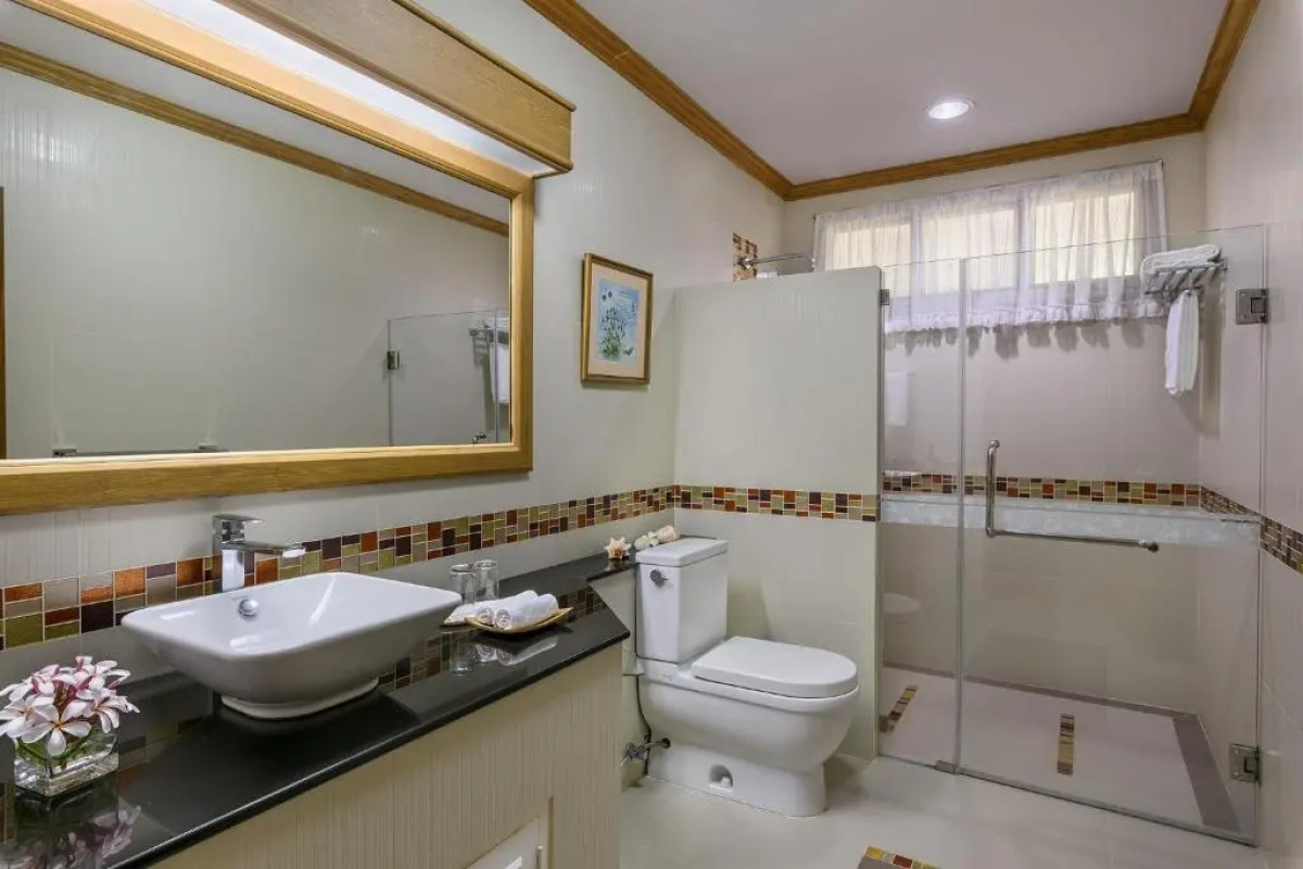 Seapine Beach Golf and Resort Hua Hin