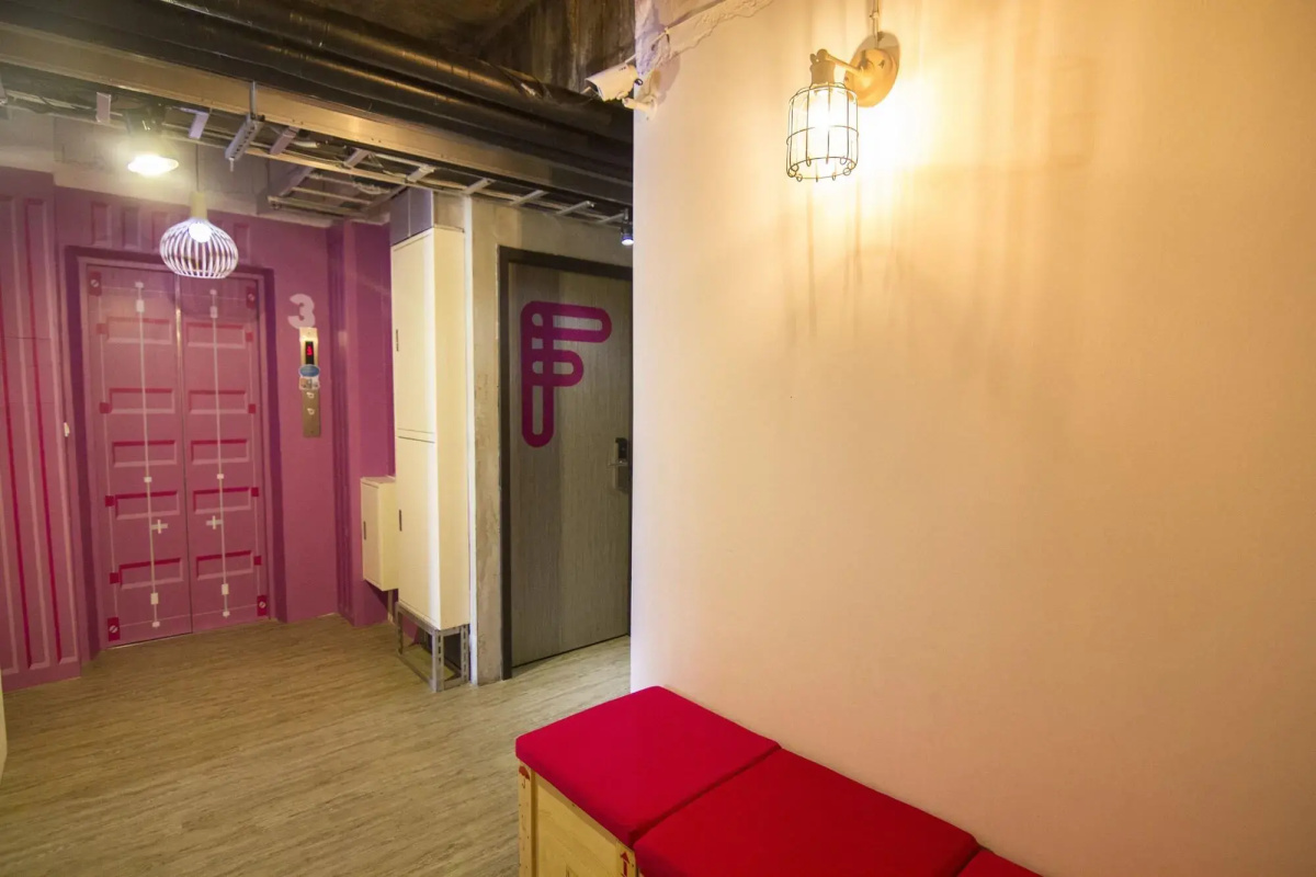 Uno Backpackers Inn