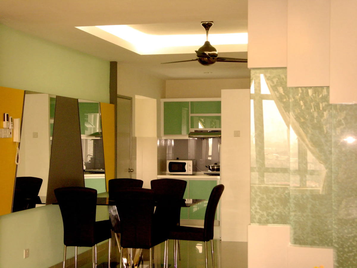 Duta Hotel & Residence