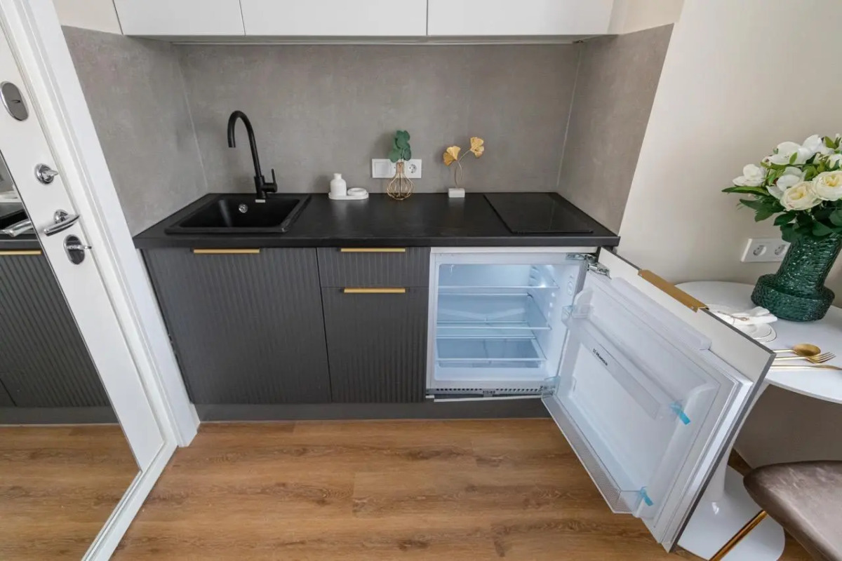 Full House (Фулл Хаус) на улице 1-я Магистральная 25