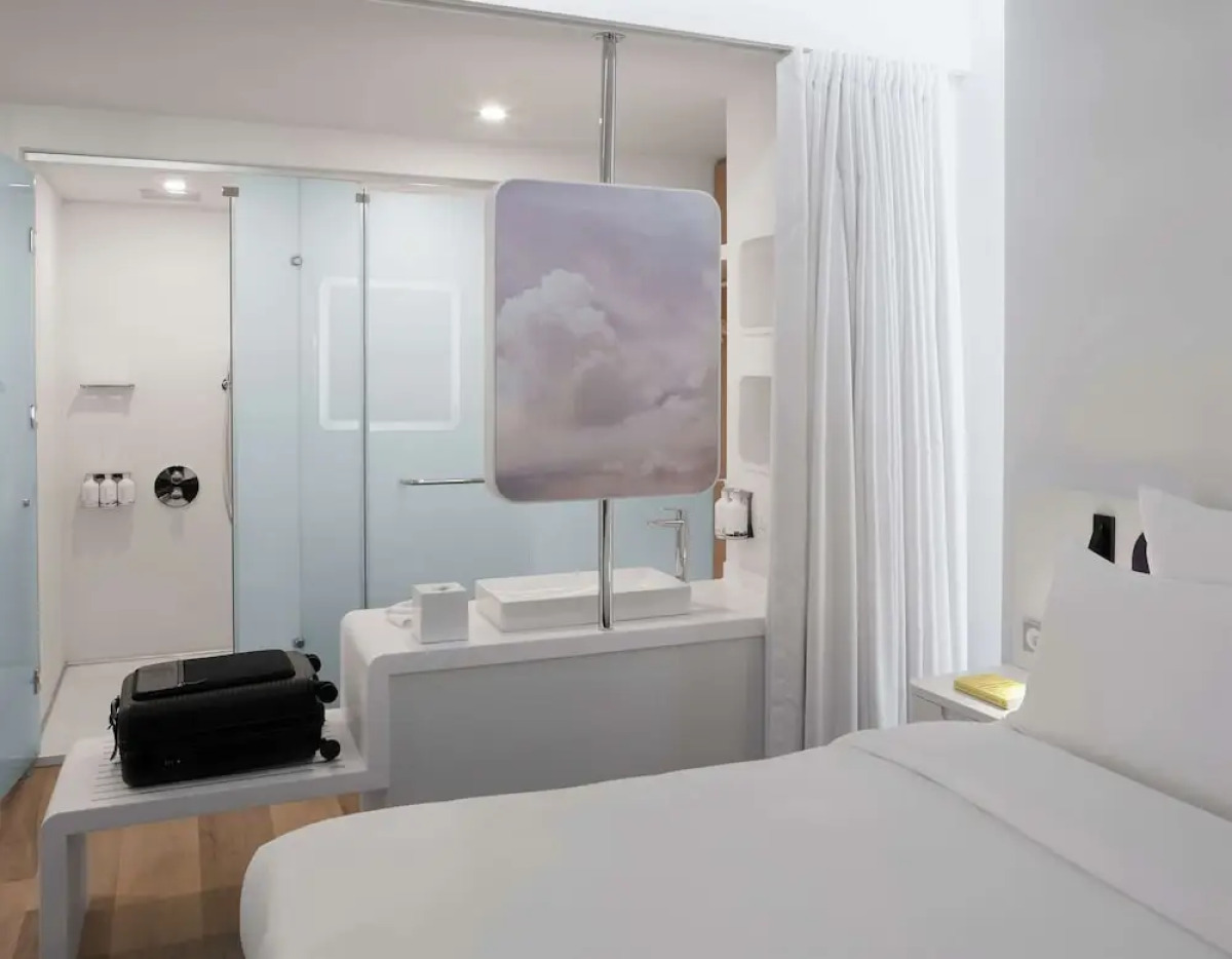 Yotel Istanbul Airport Landside, City Entrance