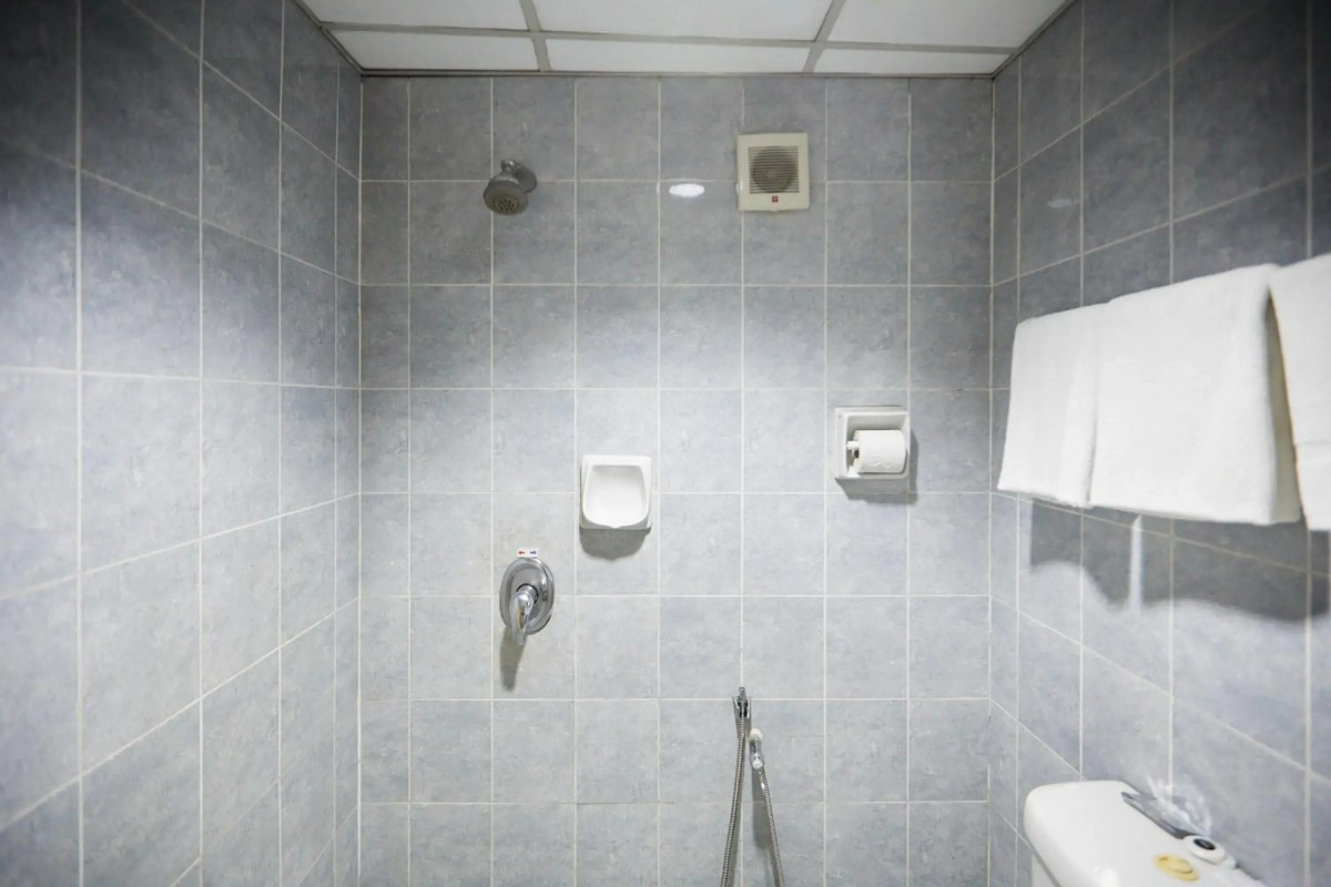 Tang City Hotel, Petaling Street, Merdeka PNB 118 Tower