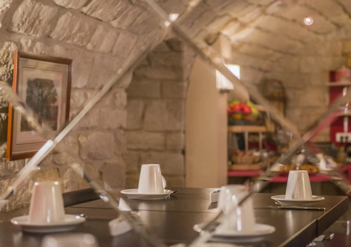 Hotel du Théâtre by Patrick Hayat