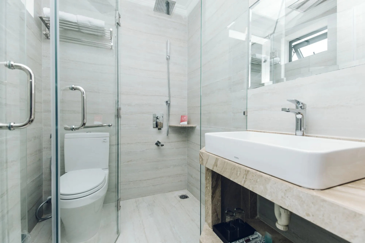 Seven Seas Hotel and Apartment