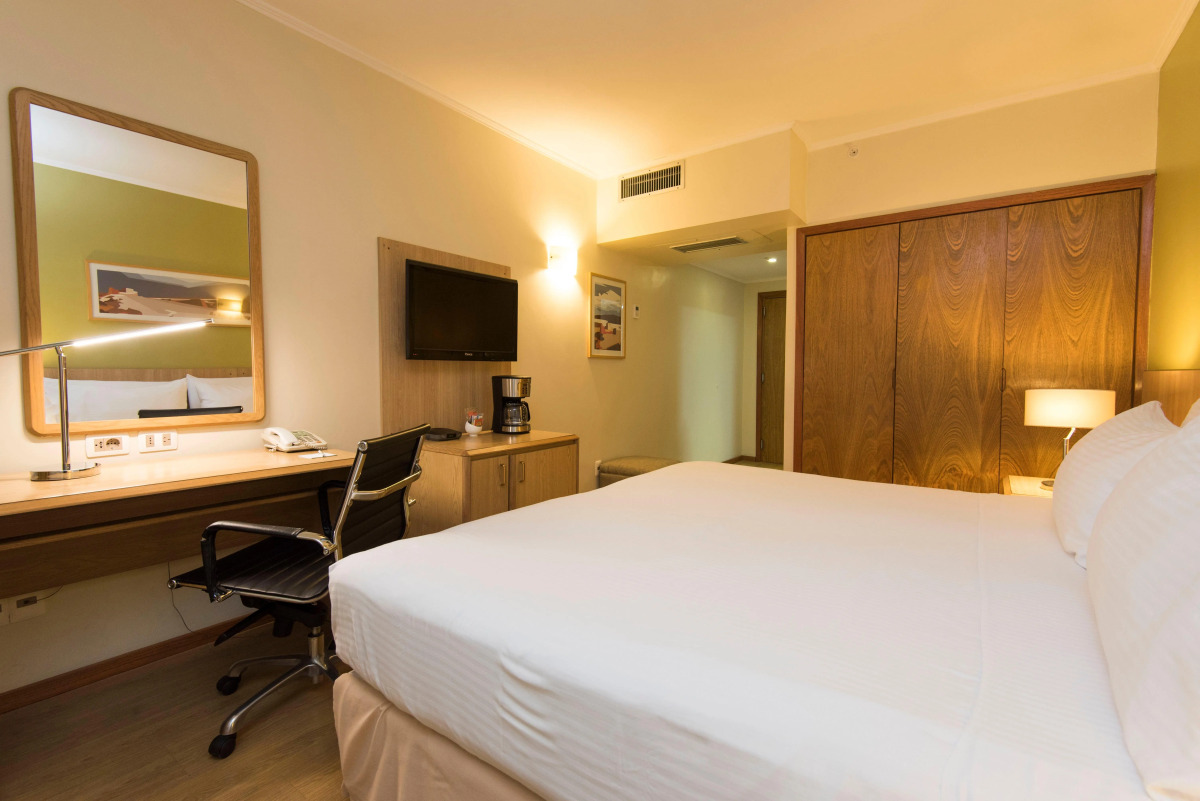 Holiday Inn Montevideo by IHG