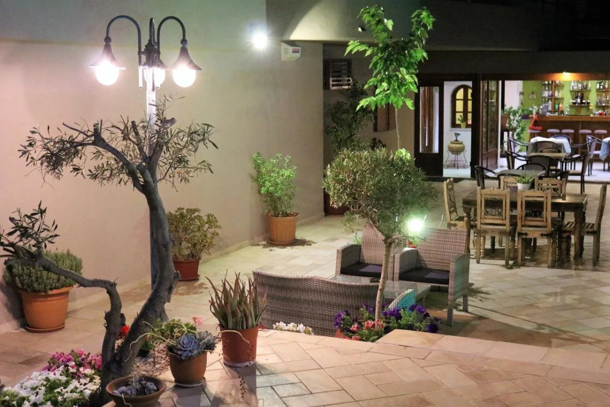 John & Mary's Studios