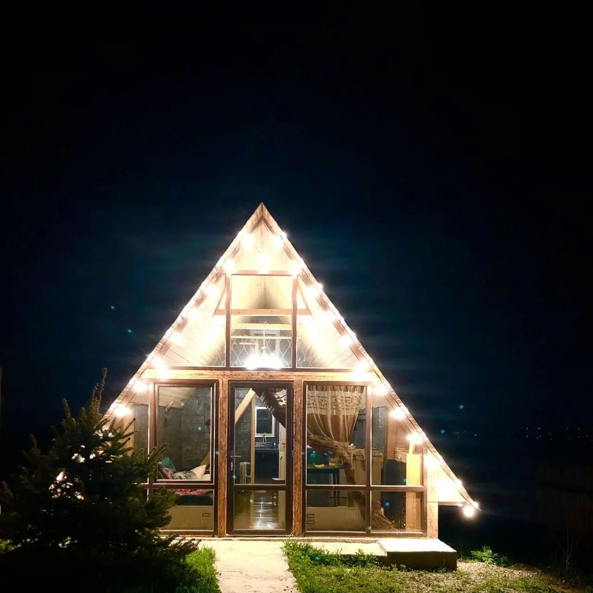 Shale kenje house (Шале кенже хаус)