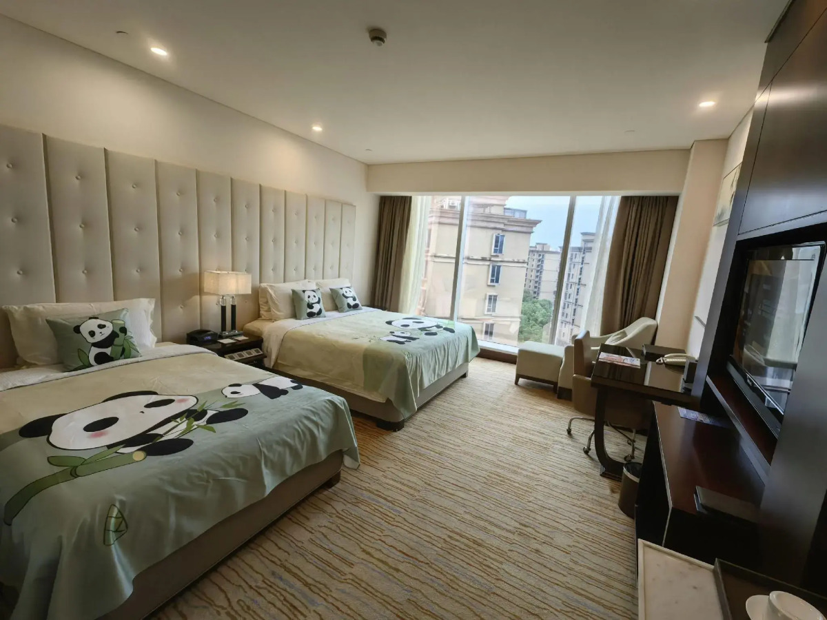 Royal International Hotel