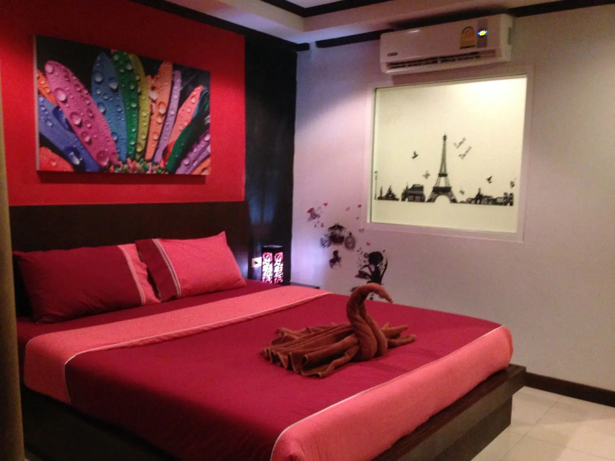 Отель TJ Patong