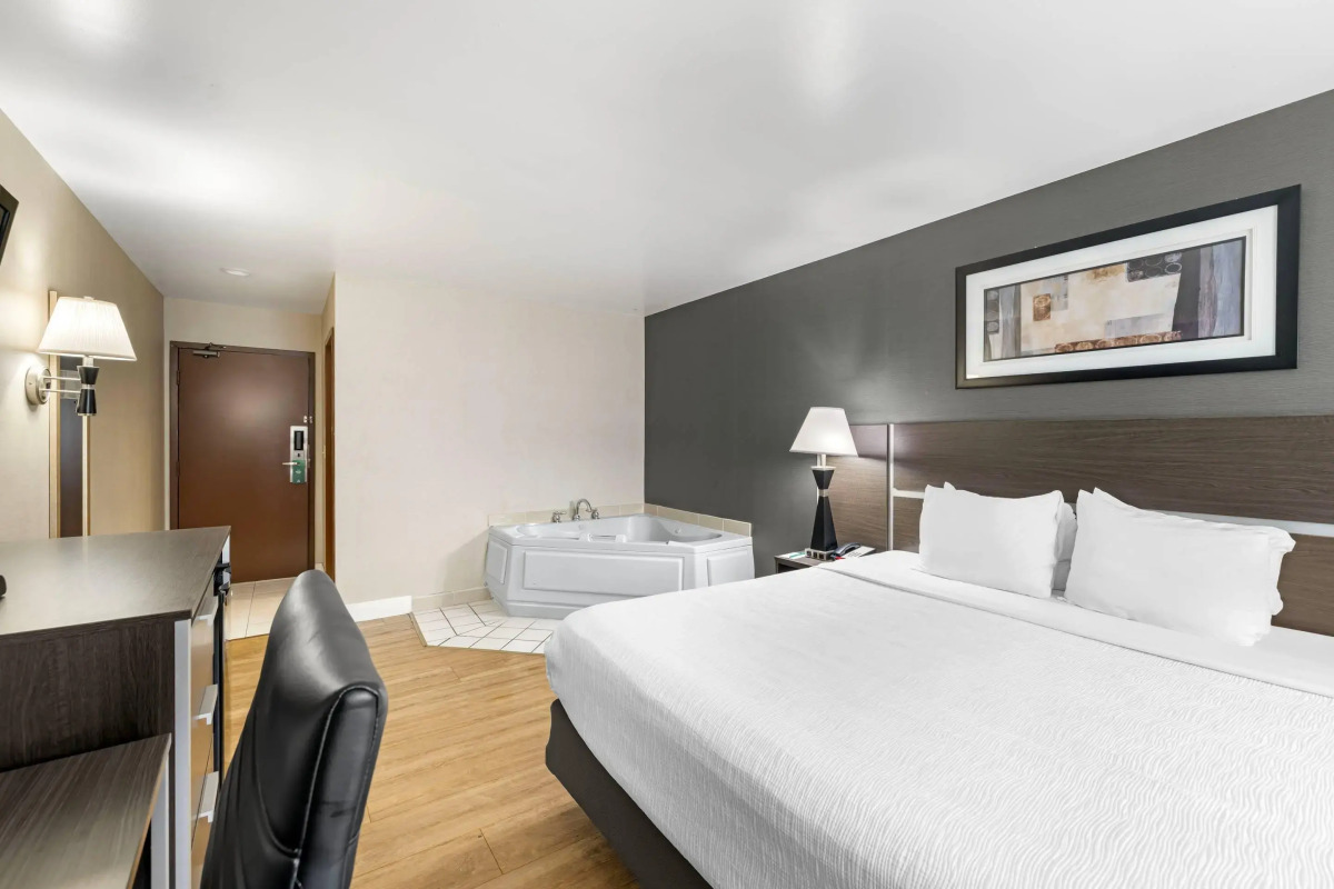 Quality Inn - Niagara Falls Blvd