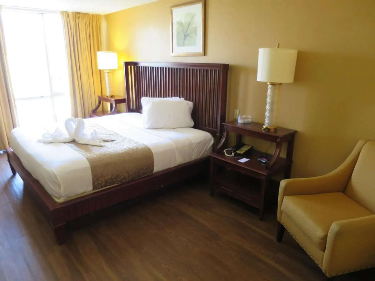 Floridian Express Hotel