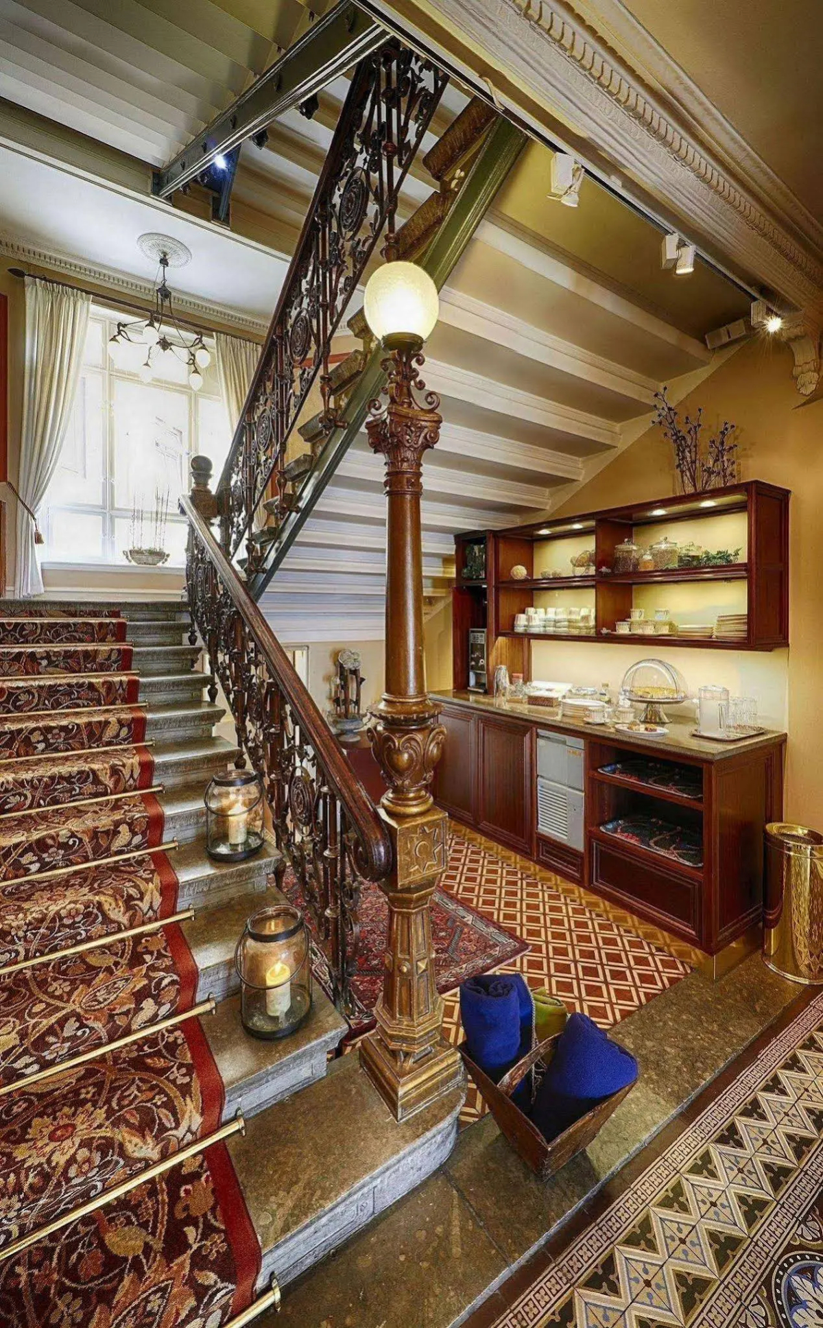 Hotel Royal