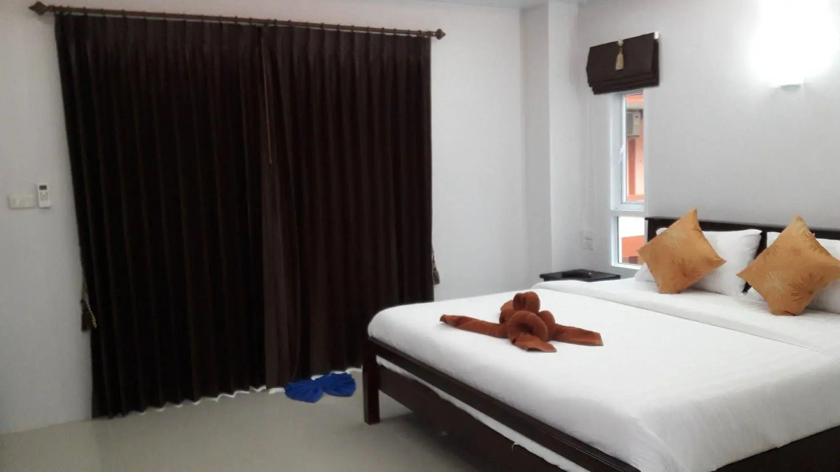 Tamarind Twin Resort