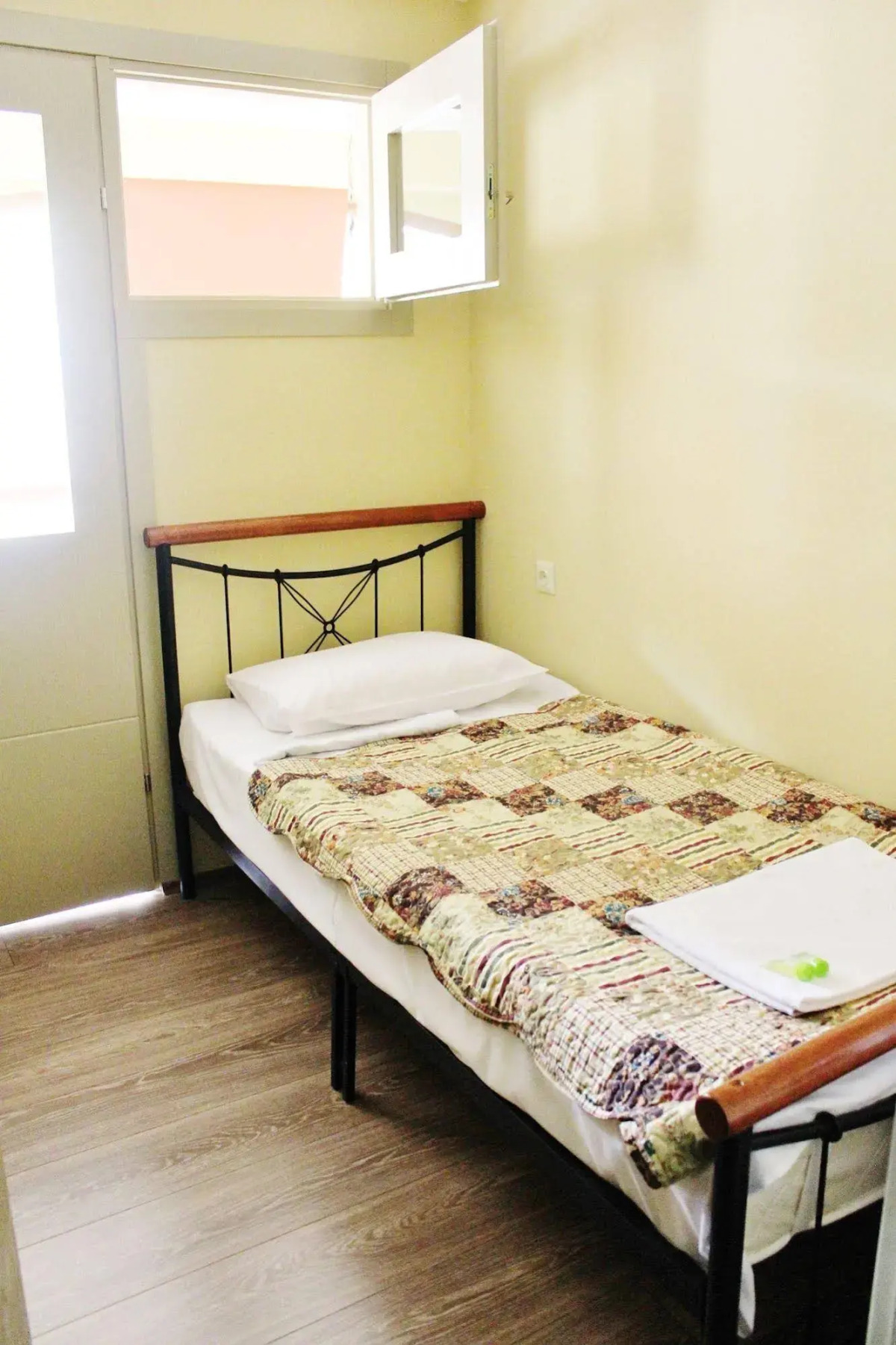 Гостиница Red Fox Guesthouse