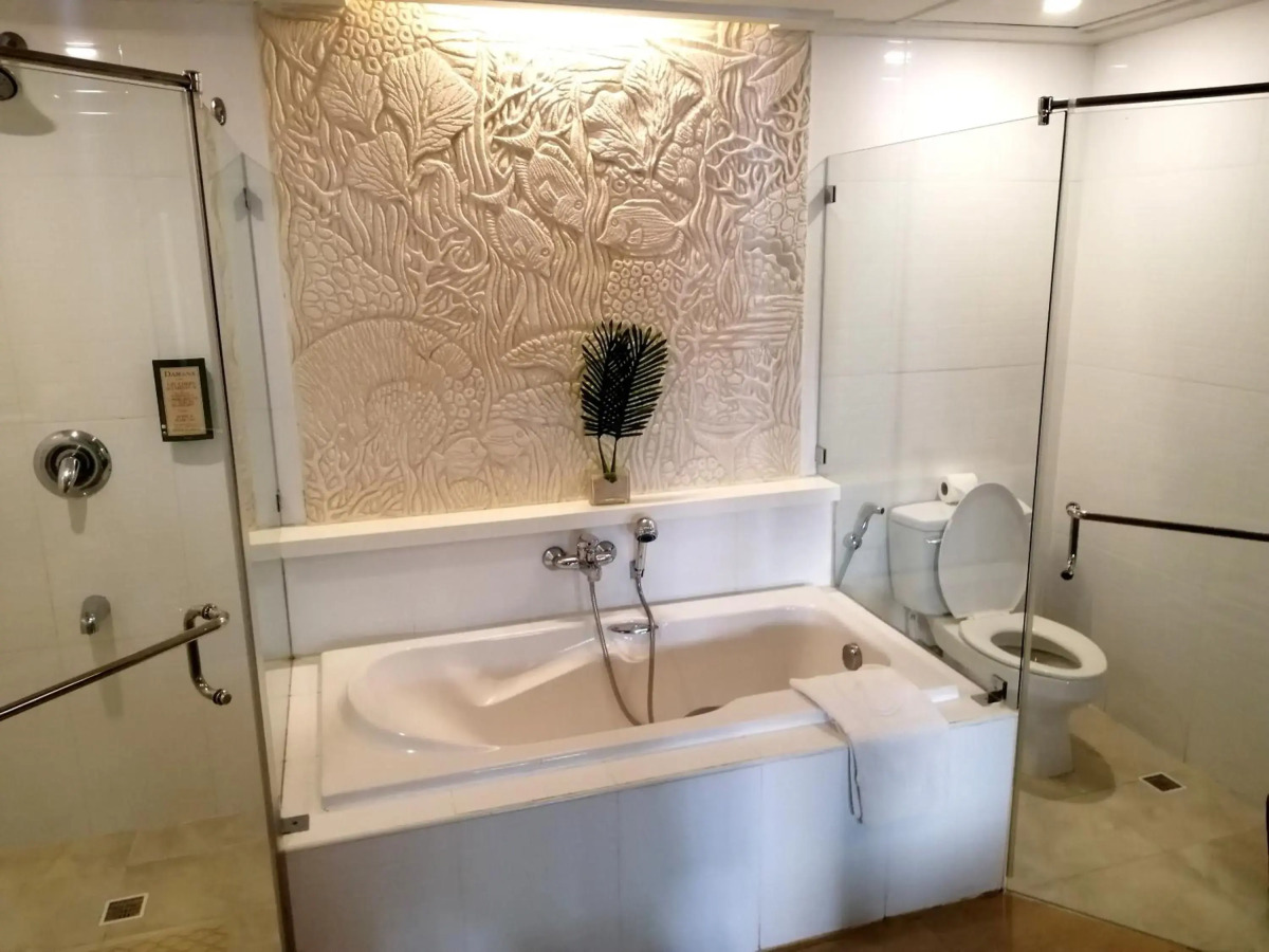 Boracay Mandarin Island Hotel