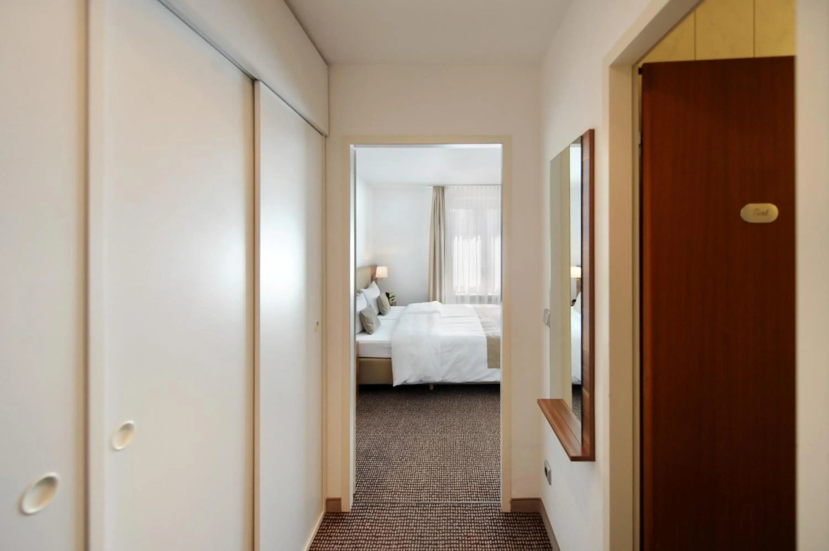 Downtown Vi Vadi Hotel