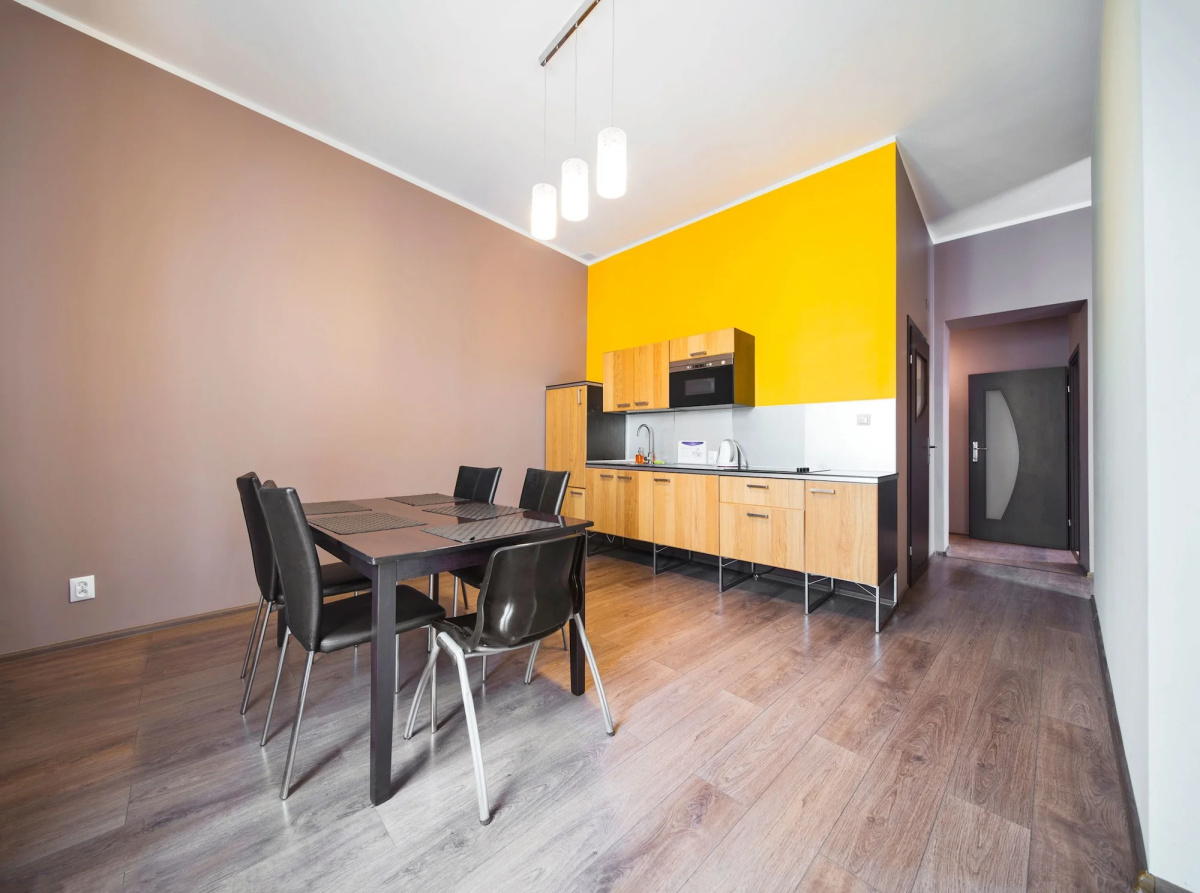 Platinum Aparthotel