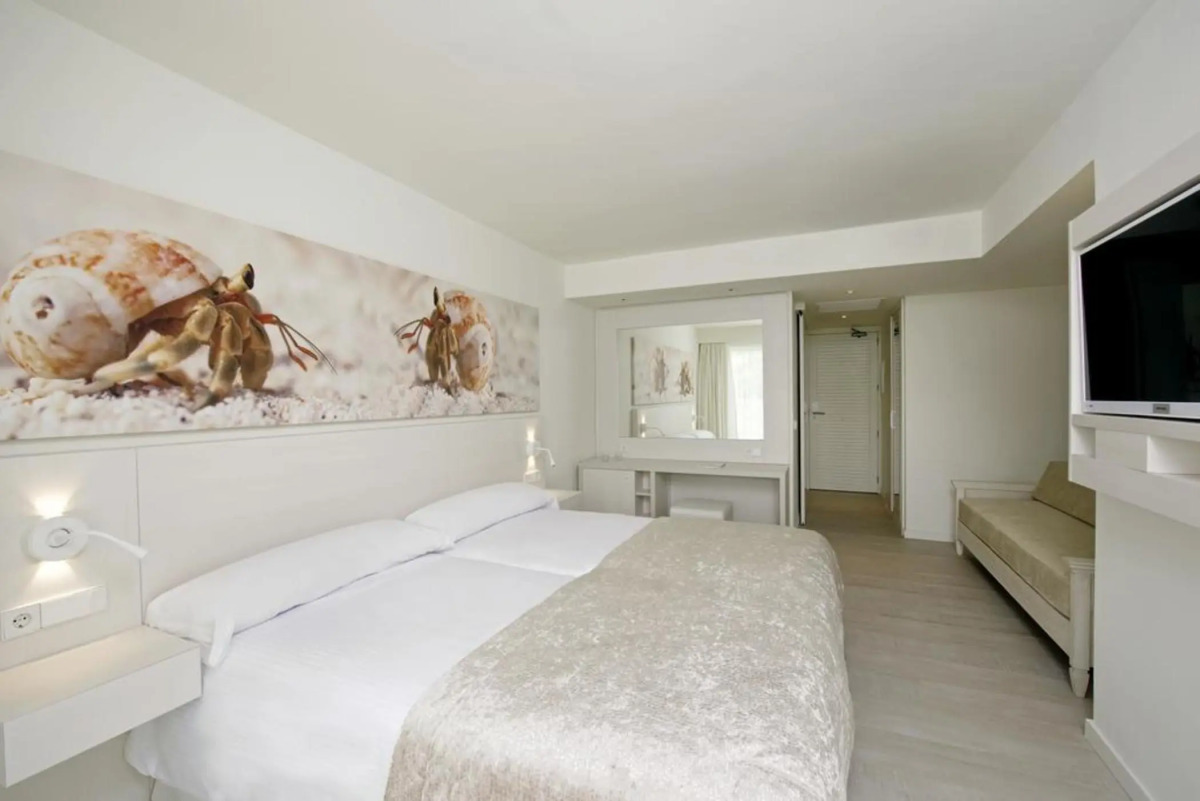 Iberostar Waves Cristina