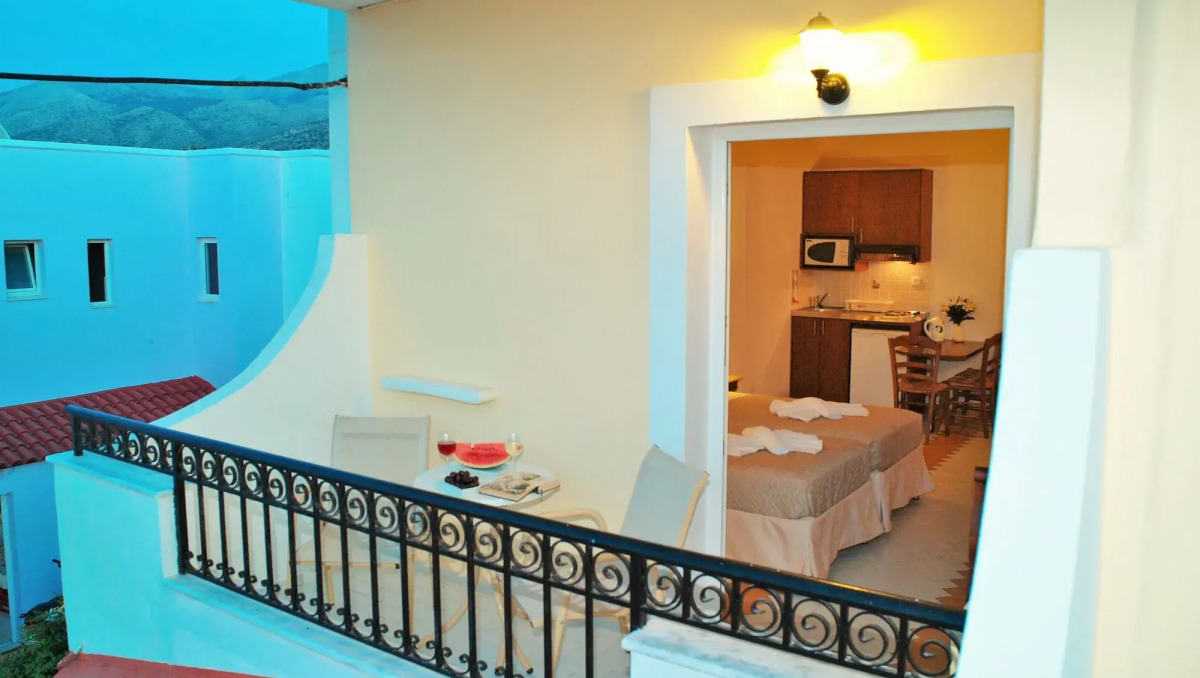 Camelot Royal Beds by Estia