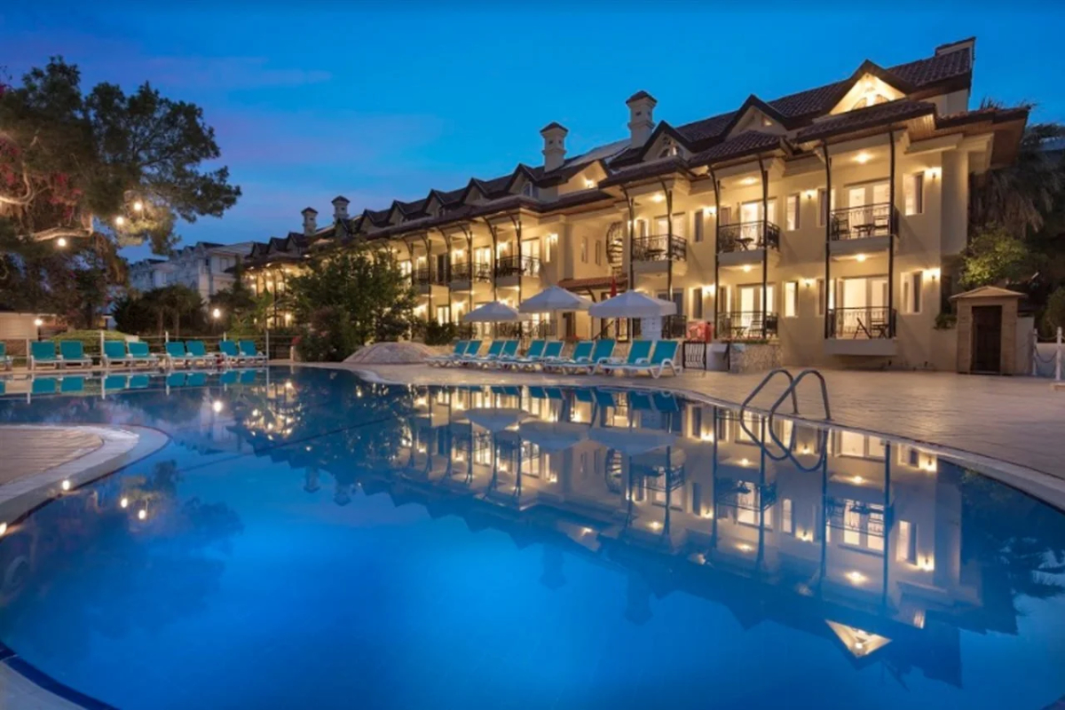 Grand Ring Hotel