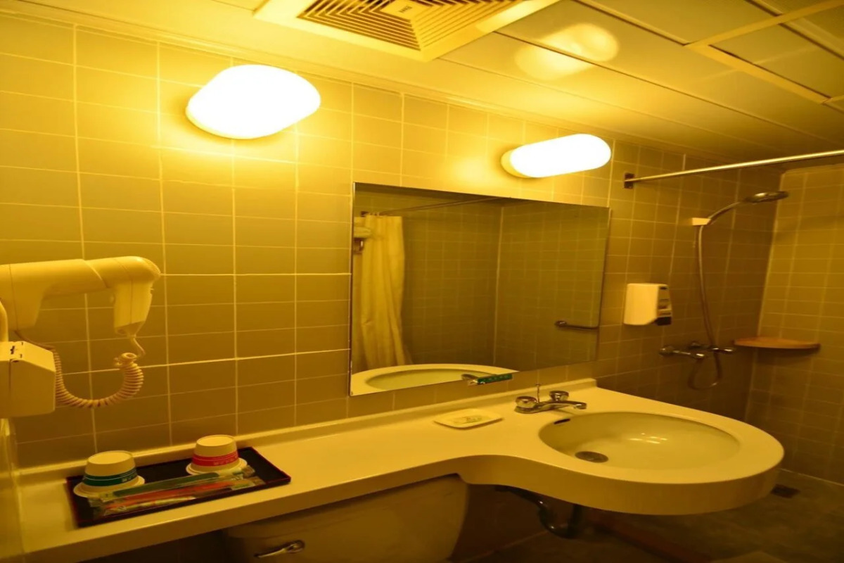 Magnotel Chengdu Taikoo Li Dong Feng Bridge