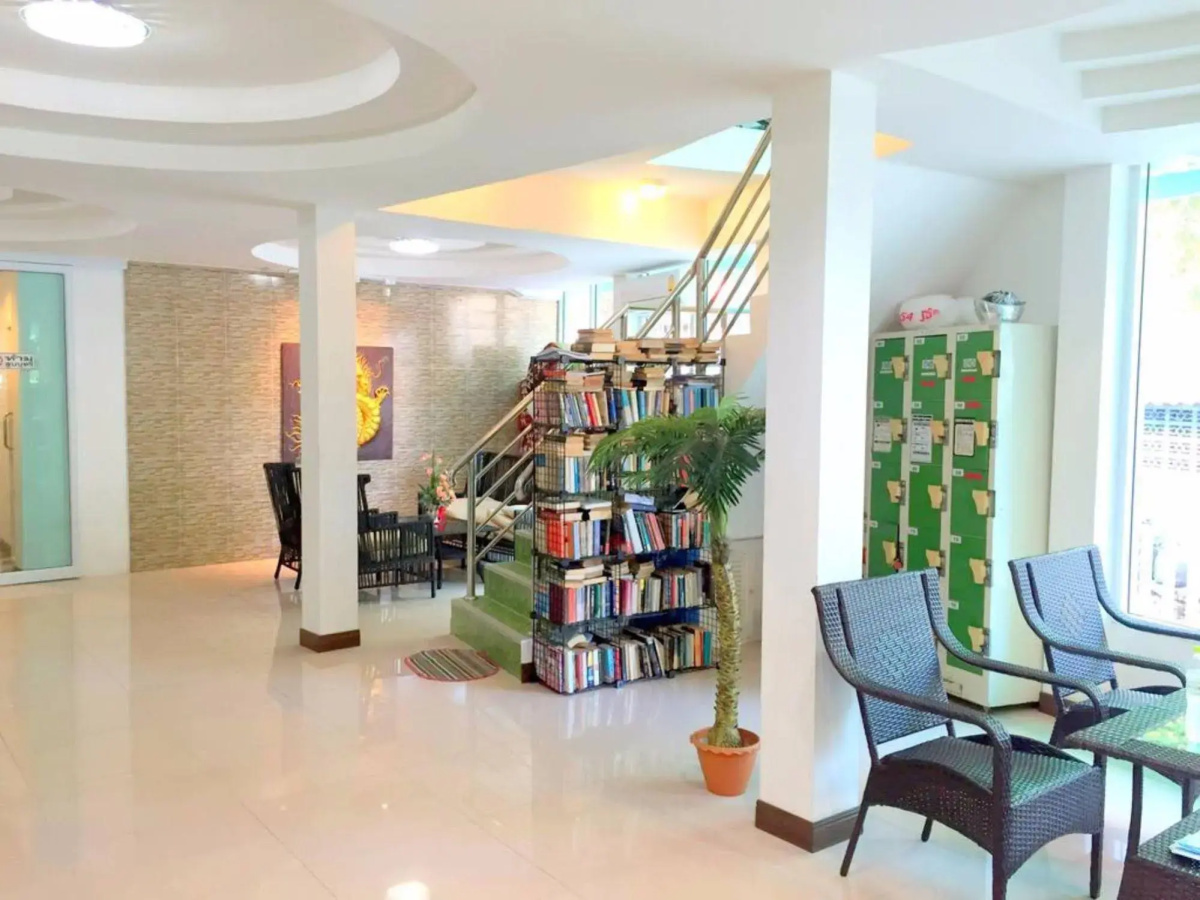 Sea Breeze Resort