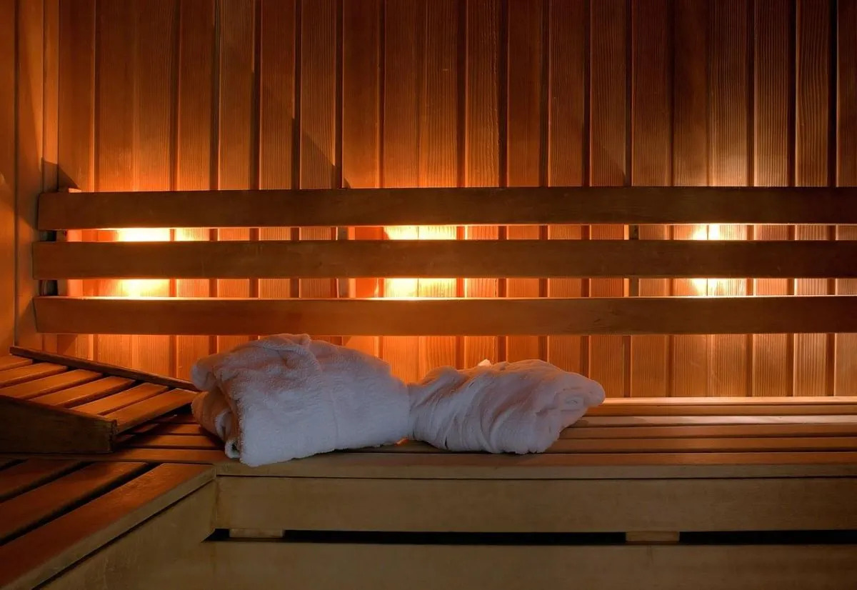 Majestic City Retreat Hotel