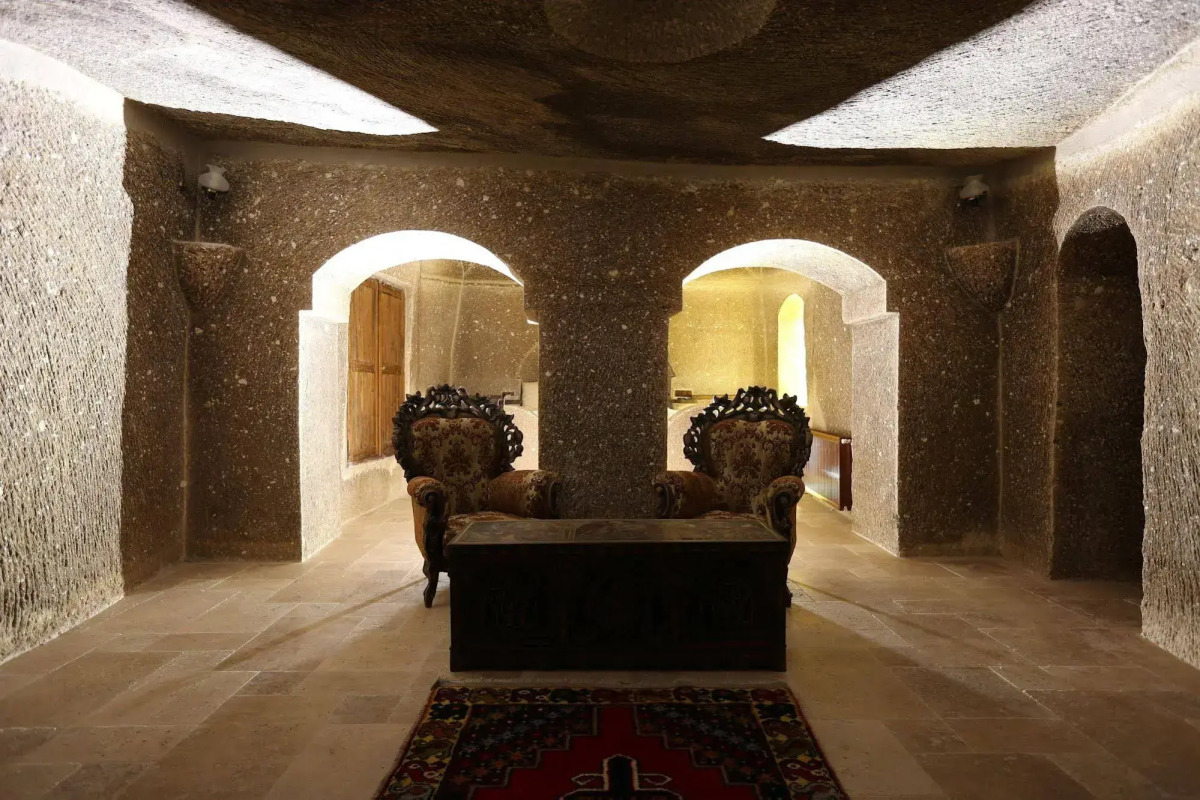 Grand Cave Suites