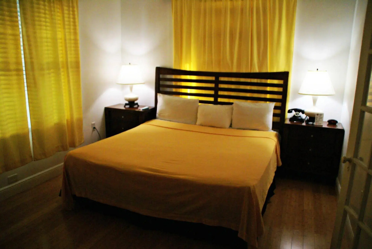 The Beach Plaza Hotel & South Beach Plaza Villas