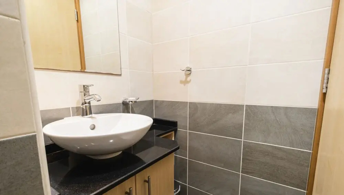 LUX - Marina Ocean View Suite 1