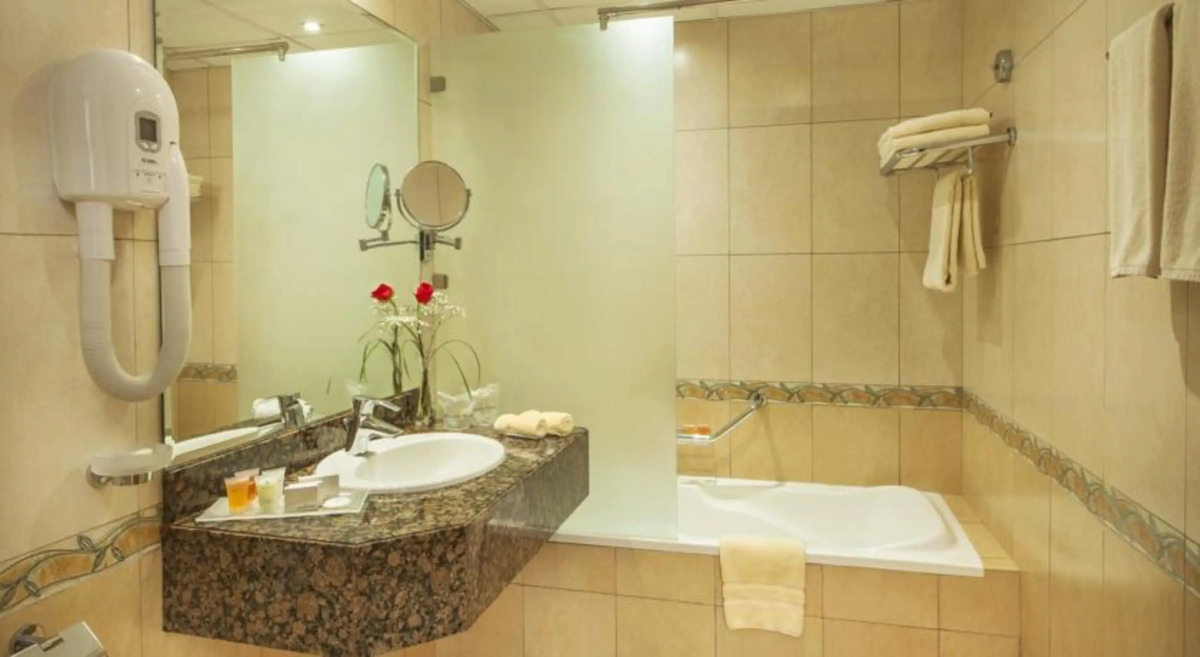 Golden Tulip Sharjah Hotel Apartments