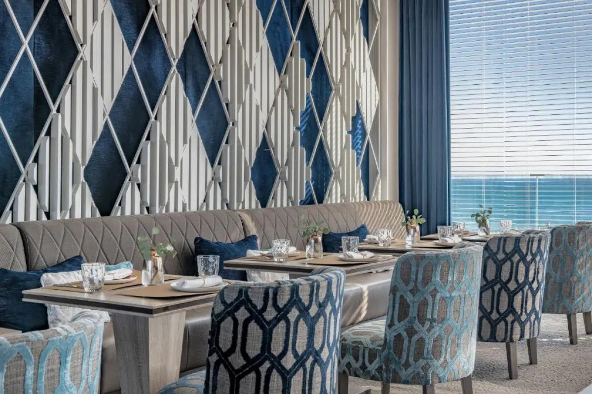 Отель Leonardo Royal Barcelona Forum