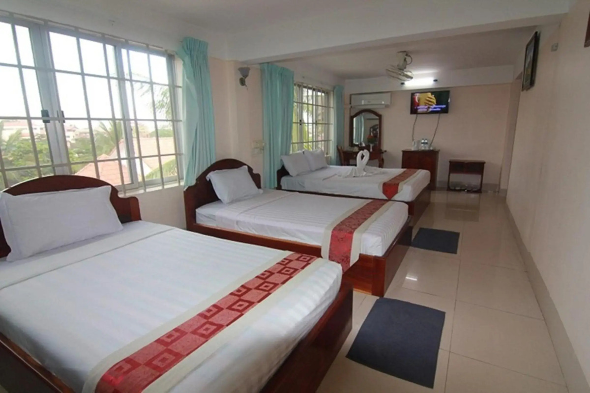 Siem Reap Riverside Hotel