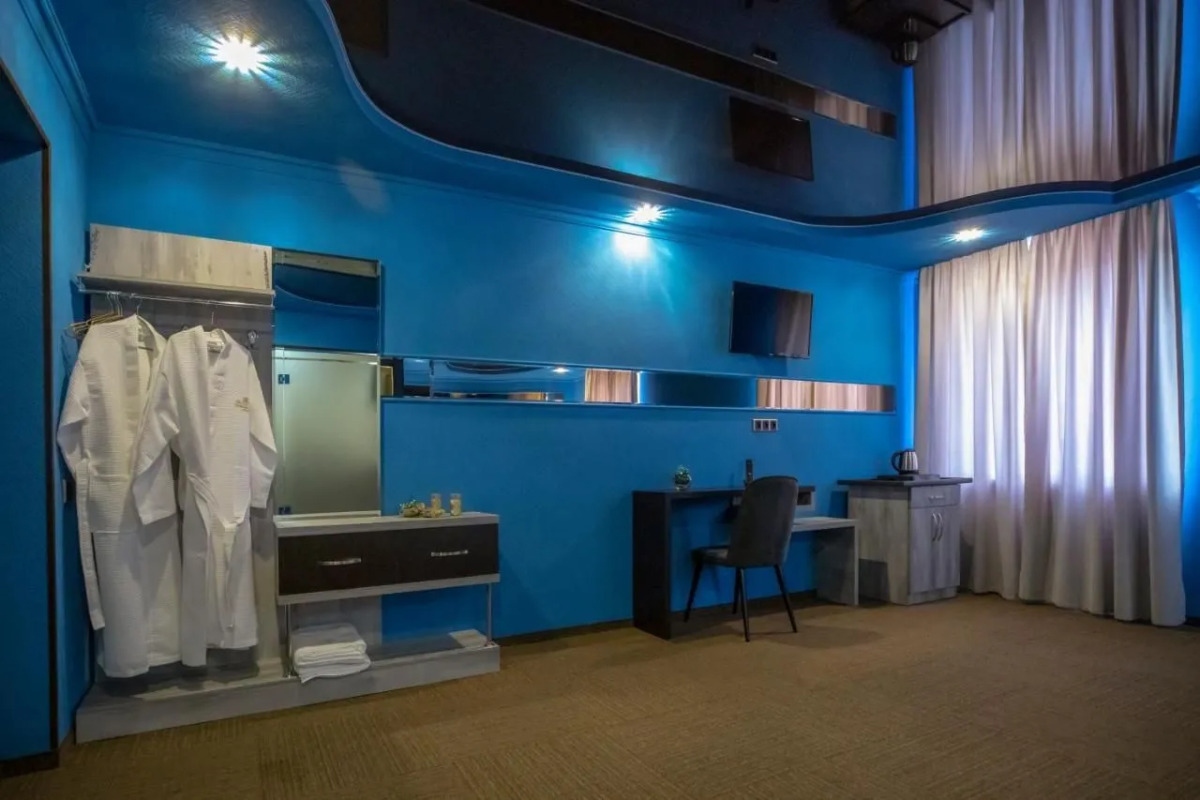 Отель Georgia Gold