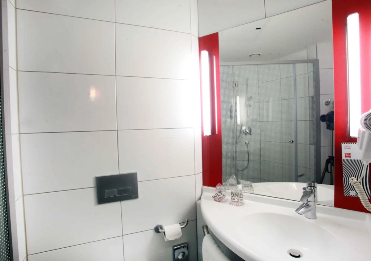 Отель Skopje City Center 