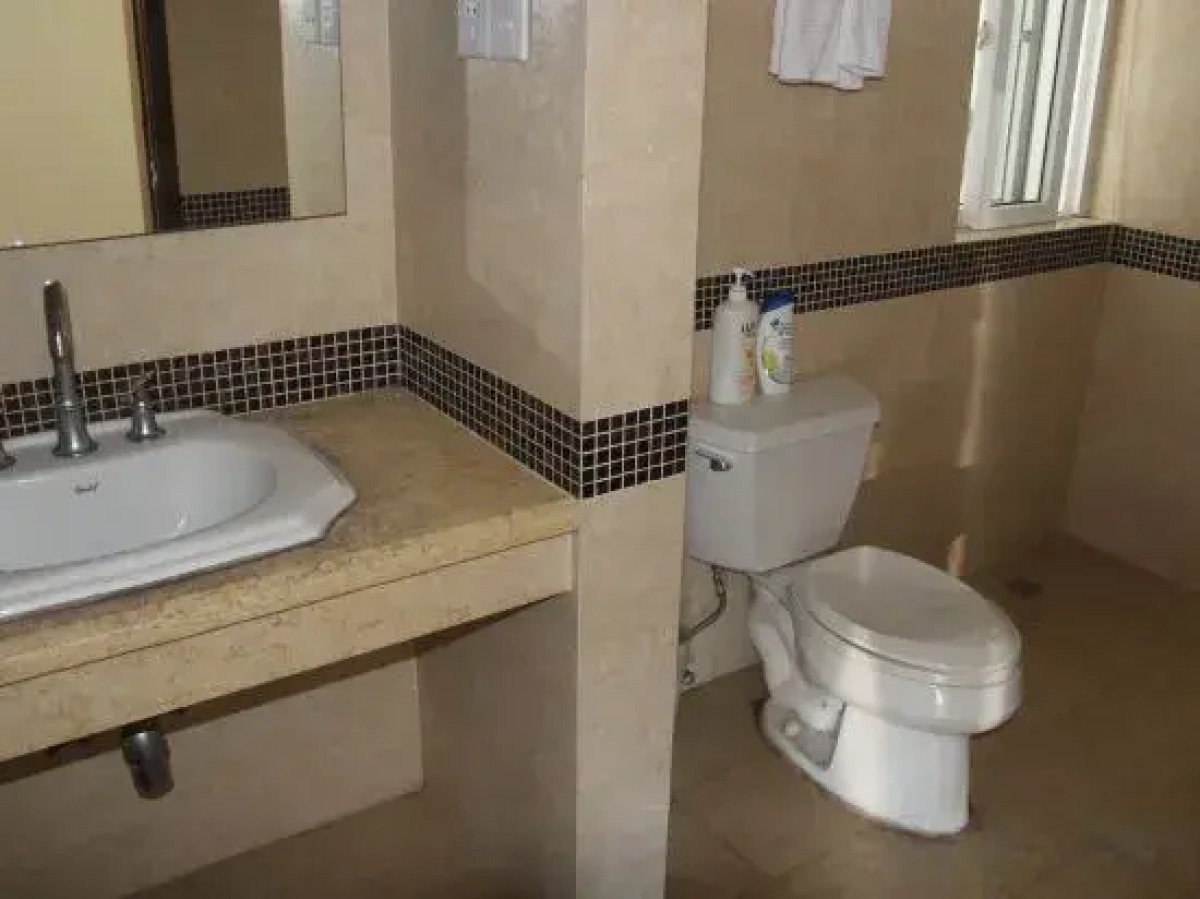 Sanya Hai Hua Apartment