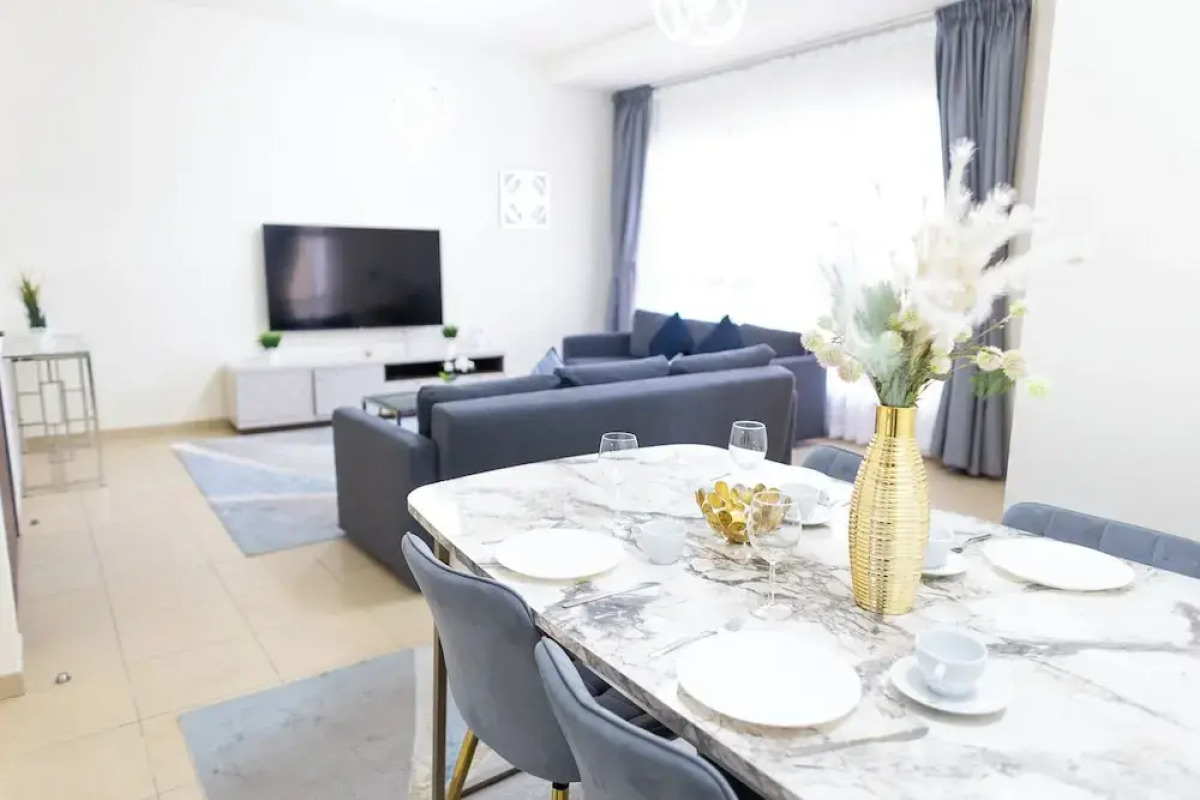 HAPPY SEASON I Amwaj apartment