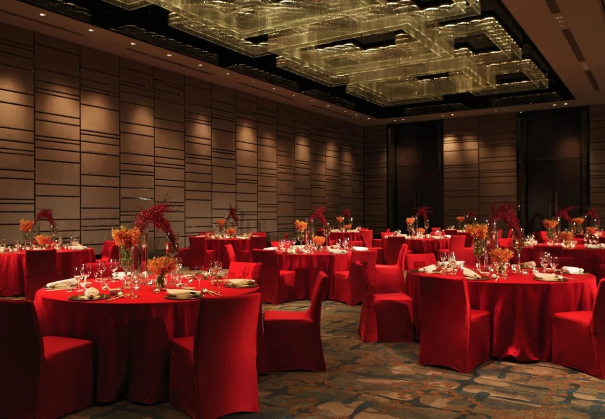 Отель Renaissance Beijing Wangfujing Hotel