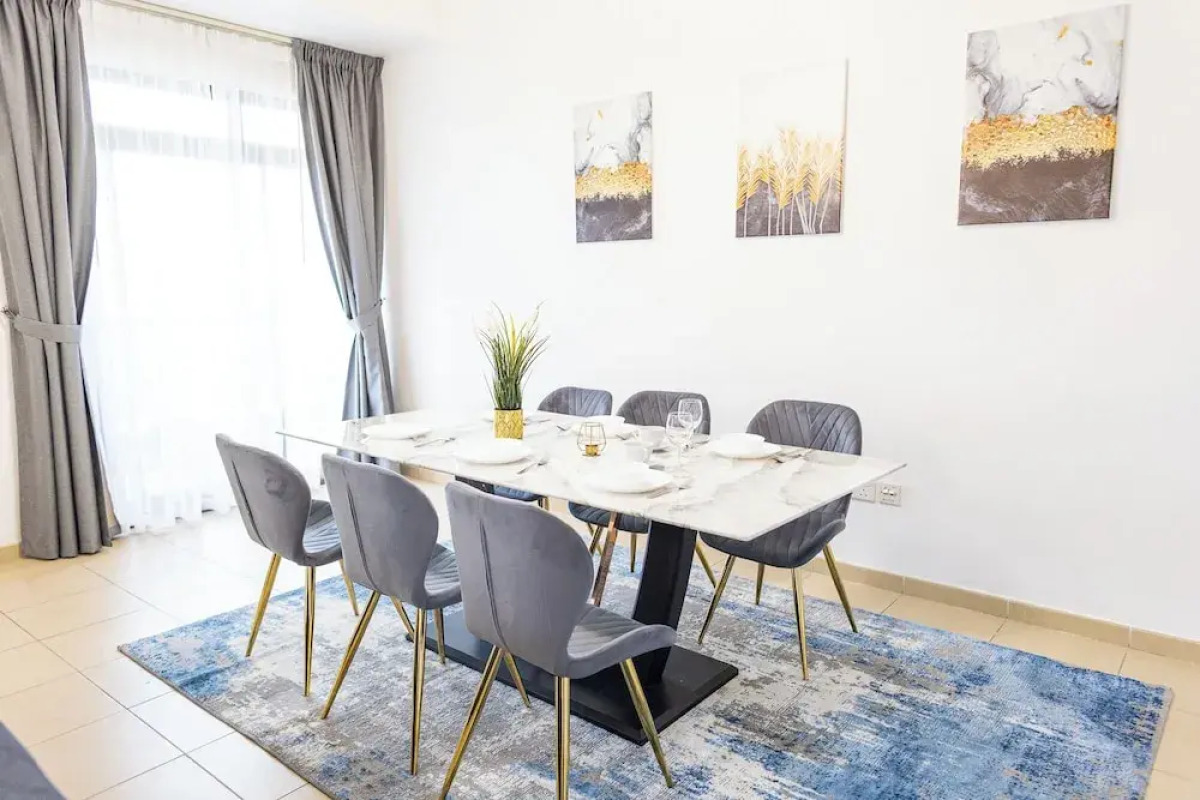 HAPPY SEASON I Amwaj apartment