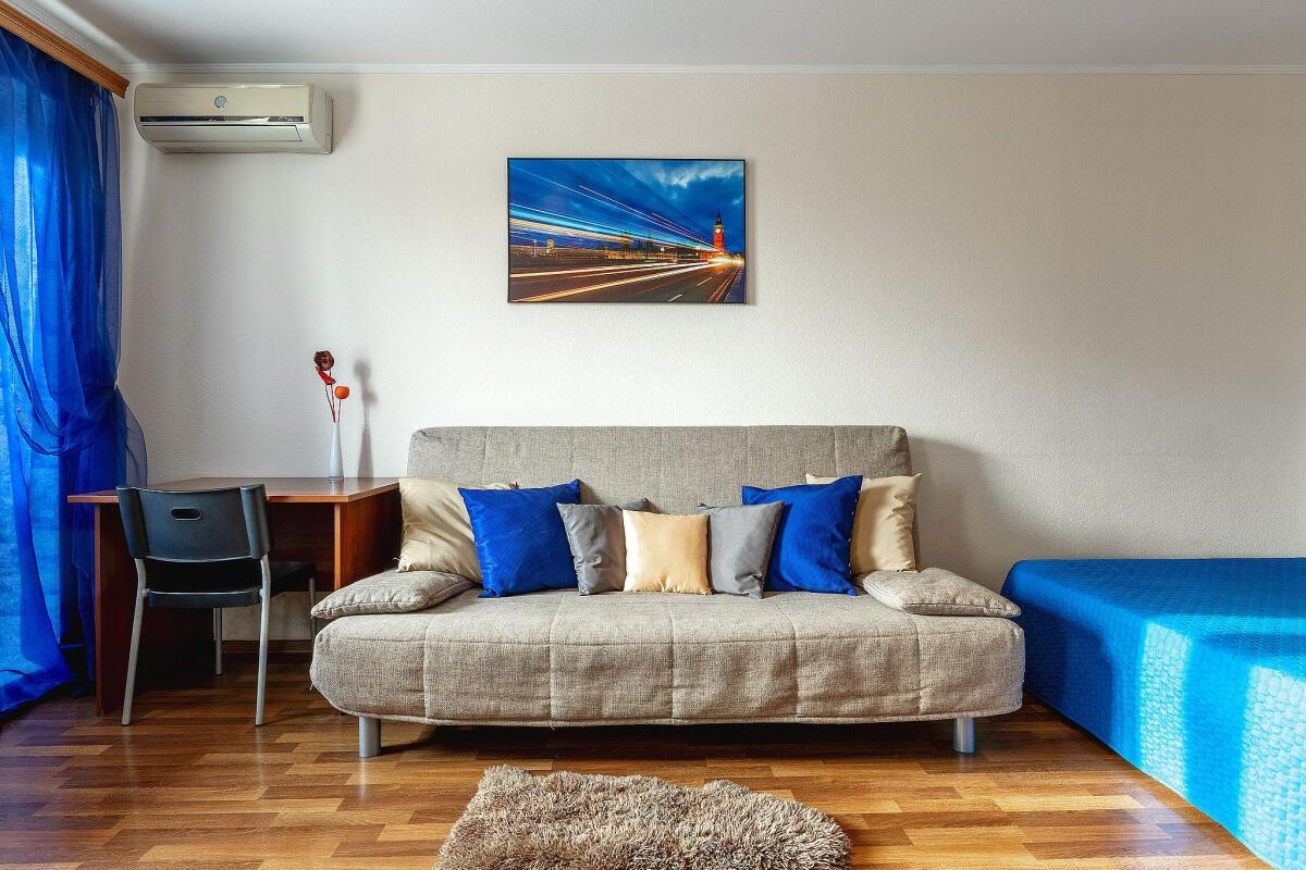 Аврора на улице Красная 5