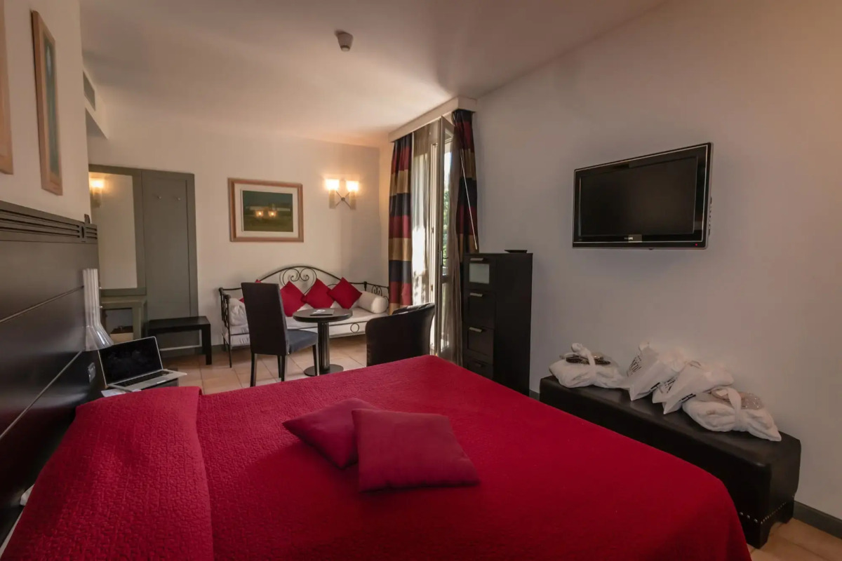 Hotel Helvetia Thermal Spa 4s