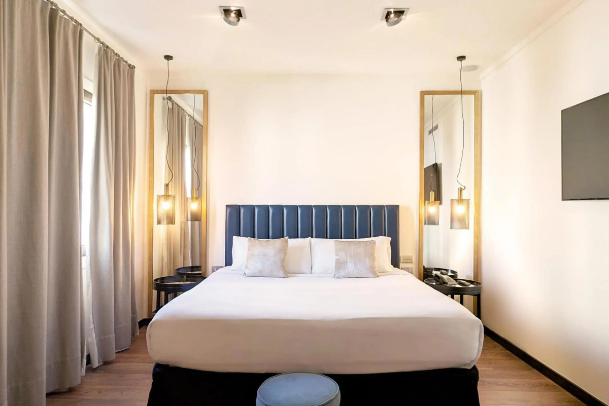 La França Travellers - Adults Only