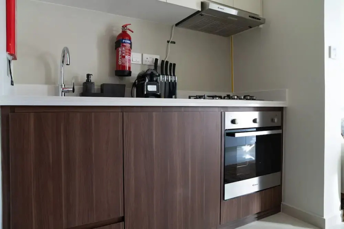 HiGuests - Reva Residences