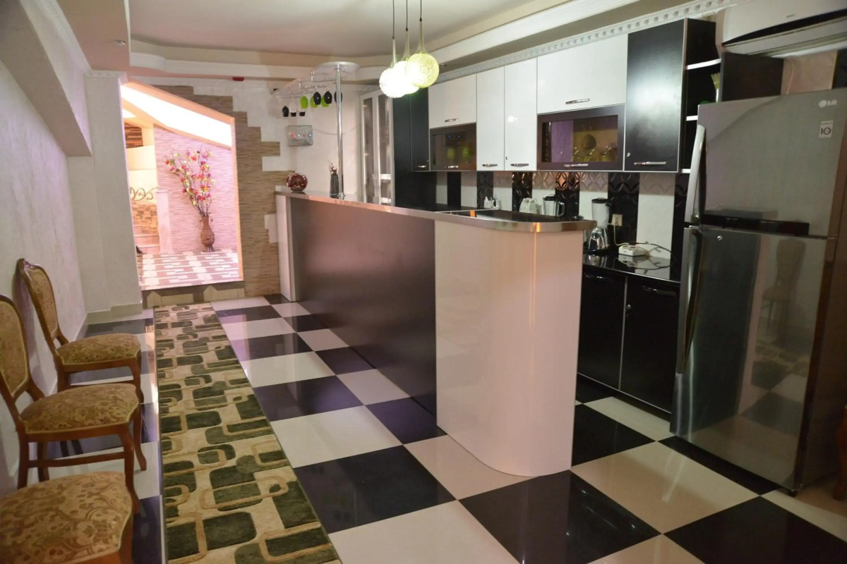 Отель Lux Palace