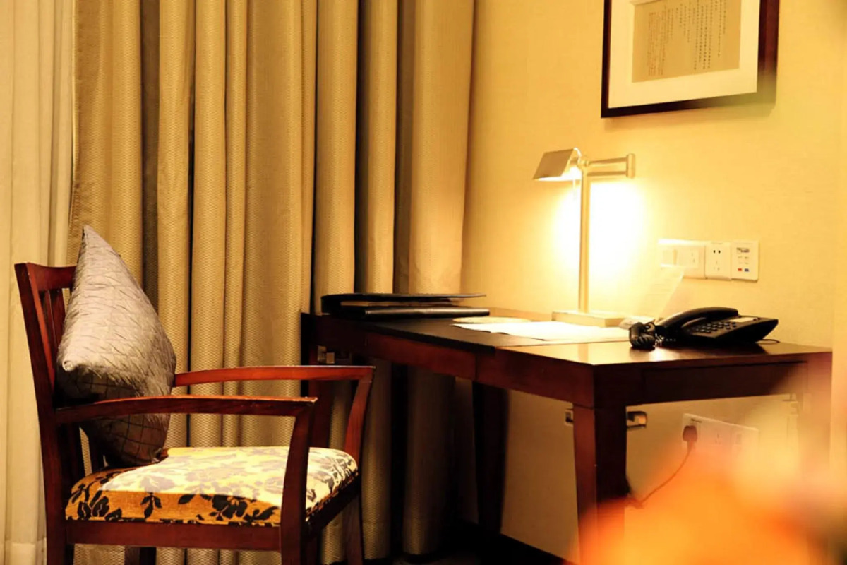 Dong Fang Hotel Guangzhou