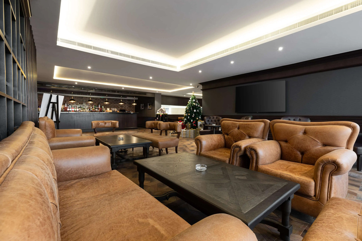 Отель Radisson Blu Hotel, Dubai Canal View