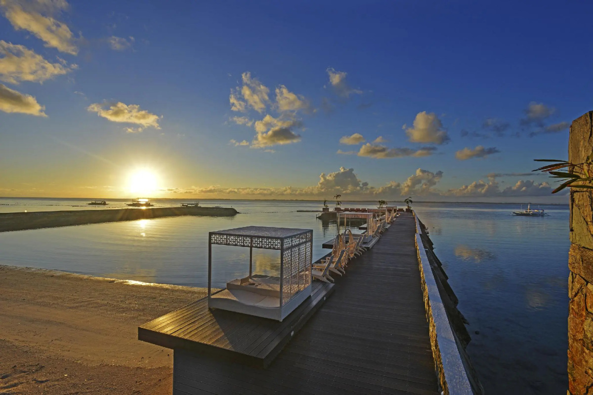 Costabella Tropical Beach Hotel