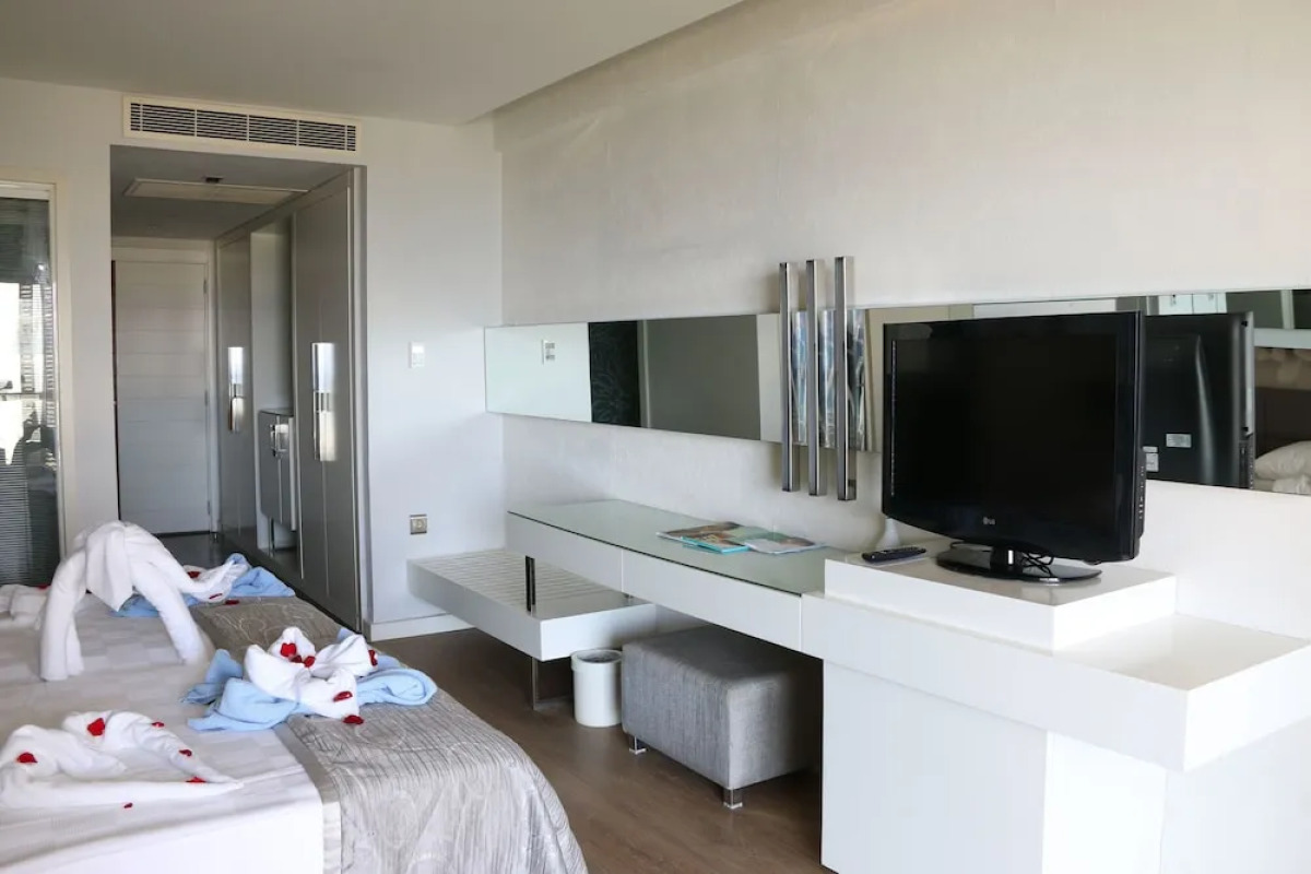 Gold Island Selected Hotel