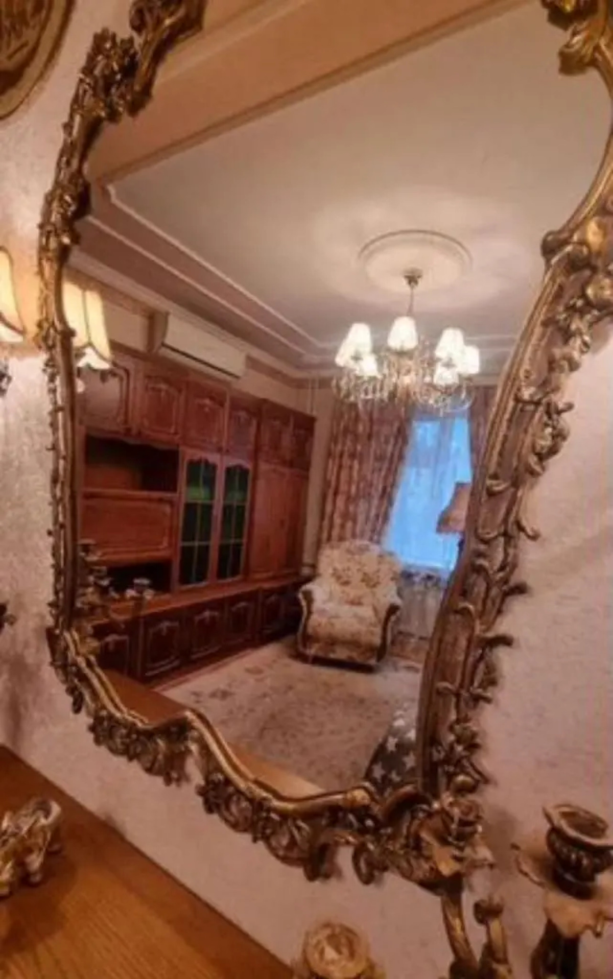 Апартаменты на улице Карпинского