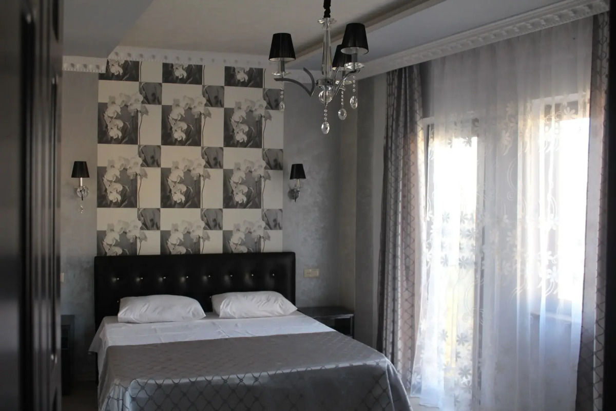 Отель «Иберия»